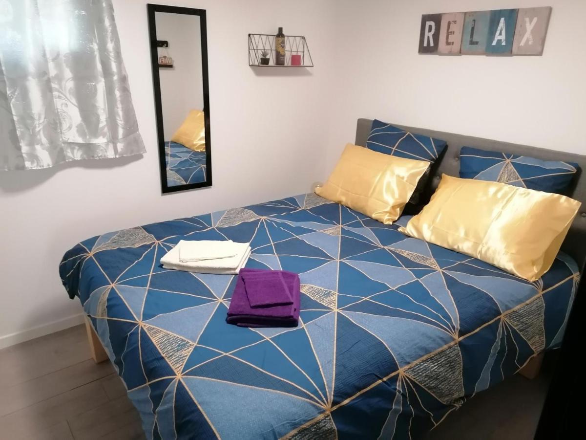 Charmant Appartement T2 Dans Villa Avec En Supplement Spa Exterieur De Mai A Septembre Laveyron Luaran gambar
